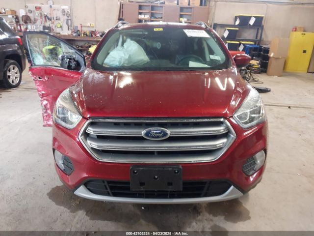 1FMCU0GD9HUD18077 Ford ESCAPE SE