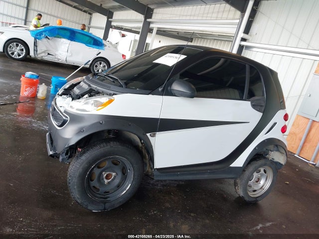 WMEEJ3BA4EK737709 Smart Fortwo Passion/pure