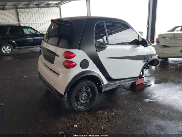 WMEEJ3BA4EK737709 Smart Fortwo Passion/pure