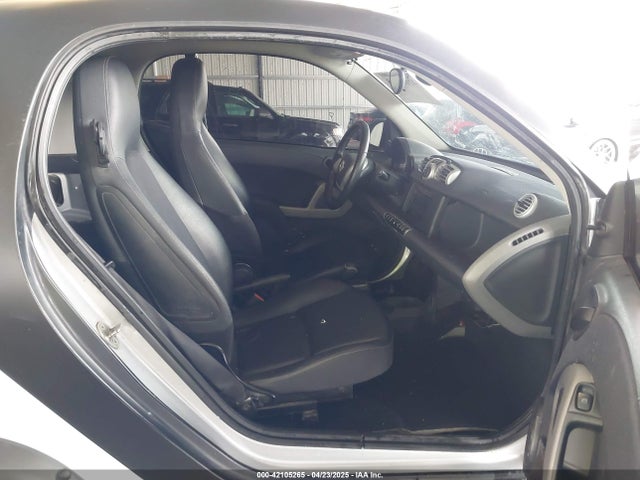 WMEEJ3BA4EK737709 Smart Fortwo Passion/pure