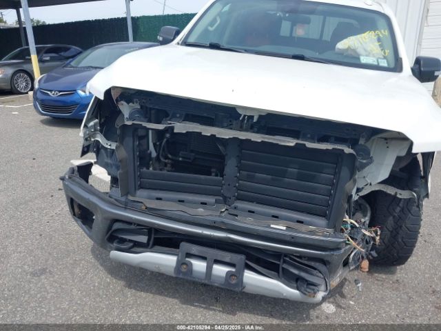 1N6AA1E50HN540827 Nissan Titan Pro-4x
