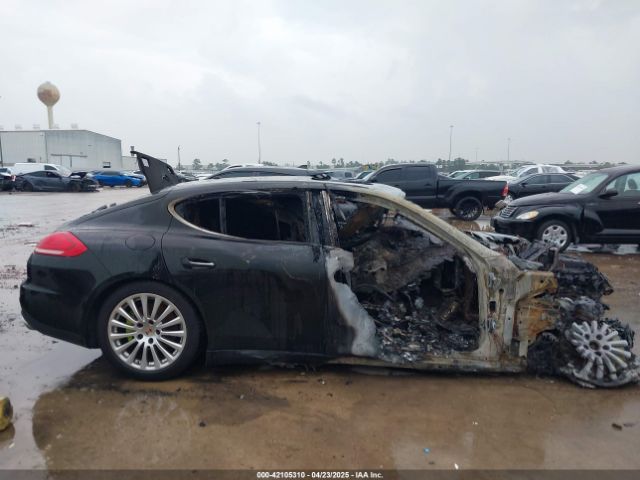 WP0AD2A75EL044131 Porsche Panamera E-hybrid S