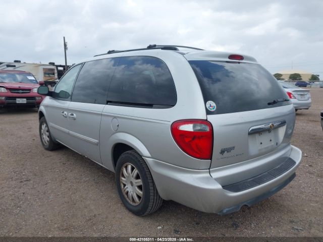 2006 CHRYSLER TOWN & COUNTRY 2A4GP54L46R729218 Photo 2