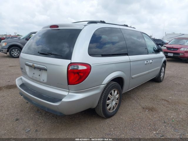 2006 CHRYSLER TOWN & COUNTRY 2A4GP54L46R729218 Photo 3