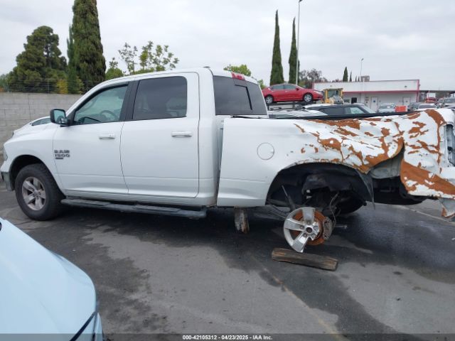 1C6RR6TT3KS532511 RAM 1500 Classic Slt  4x2 6'4 Box