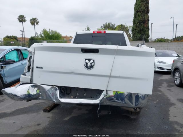 1C6RR6TT3KS532511 RAM 1500 Classic Slt  4x2 6'4 Box