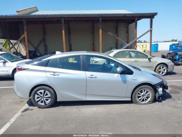 JTDKARFU3G3023785 Toyota Prius Four