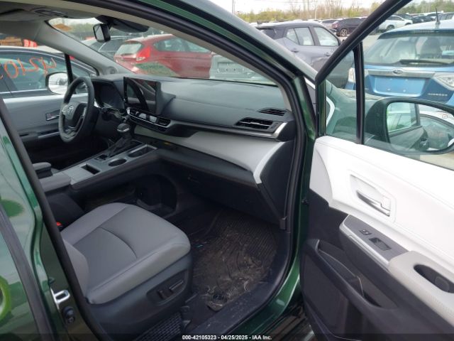 5TDJSKFC5SS166414 Toyota SIENNA XLE