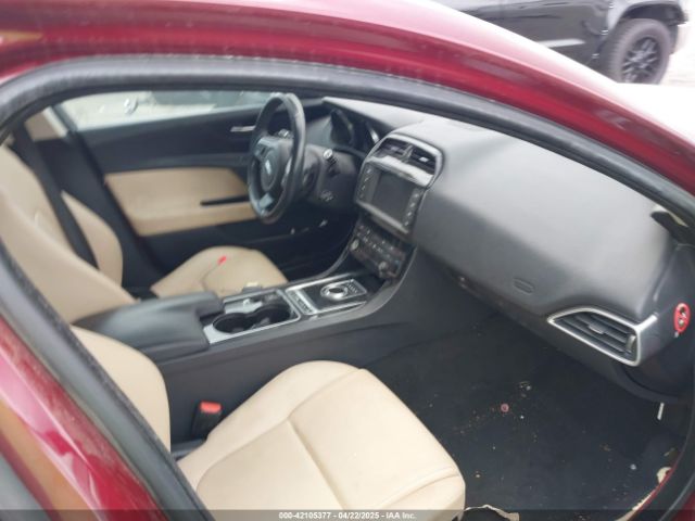 SAJAR4BG4HA964555 Jaguar Xe 25t
