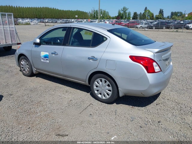 3N1CN7AP4EL813678 Nissan Versa 1.6 Sv