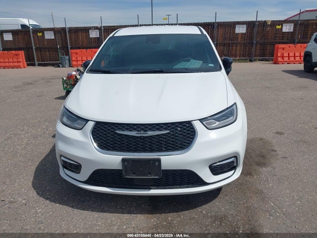 Chrysler Pacifica Select 2025 2C4RC1BG5SR526356 Image 12