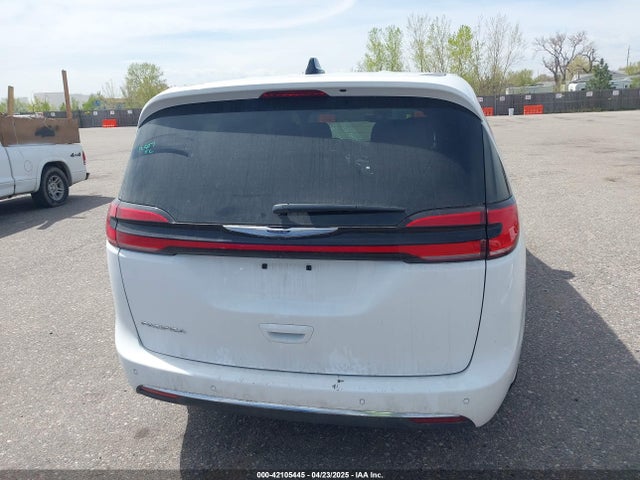 Chrysler Pacifica Select 2025 2C4RC1BG5SR526356 Image 16