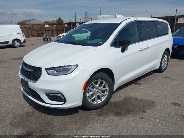 Chrysler Pacifica Select 2025 2C4RC1BG5SR526356 Image 2
