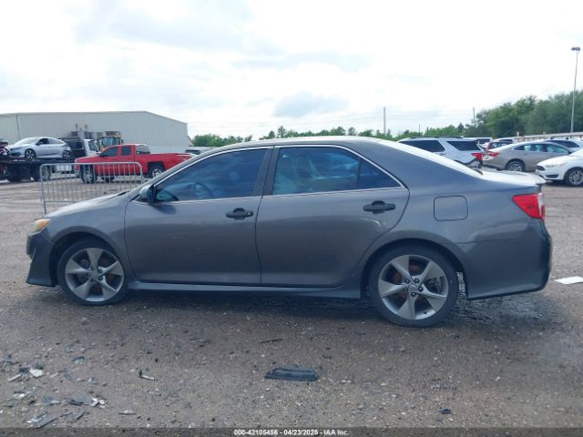 4T1BF1FK0EU735594 Toyota Camry Se Sport
