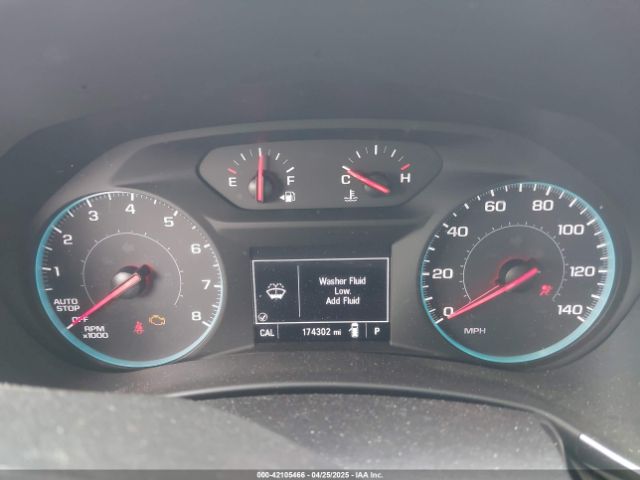 2GNAXJEV3J6301369 Chevrolet EQUINOX LT
