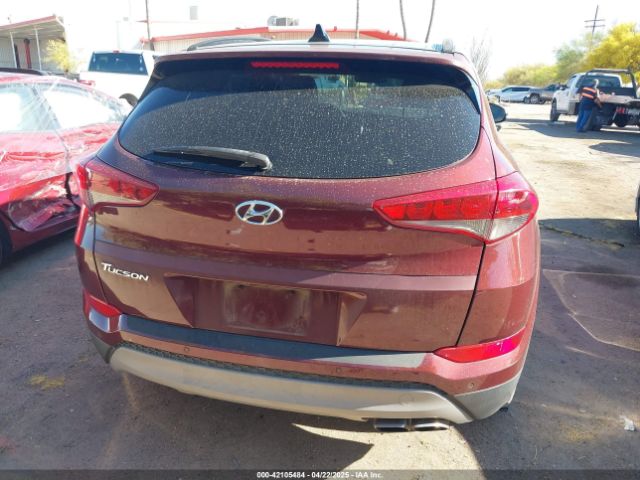 KM8J33A21JU626367 Hyundai Tucson Value