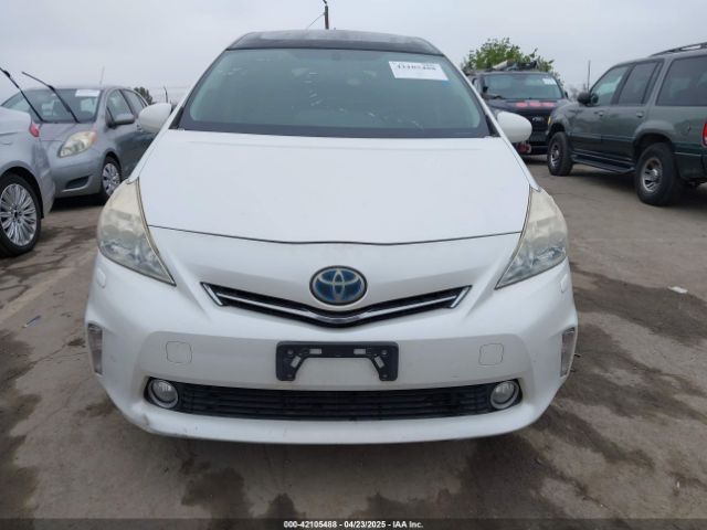 JTDZN3EUXE3359433 Toyota Prius V Five