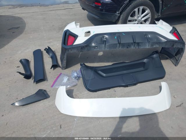 JF2GUADC5RH267602 Subaru Crosstrek Premium