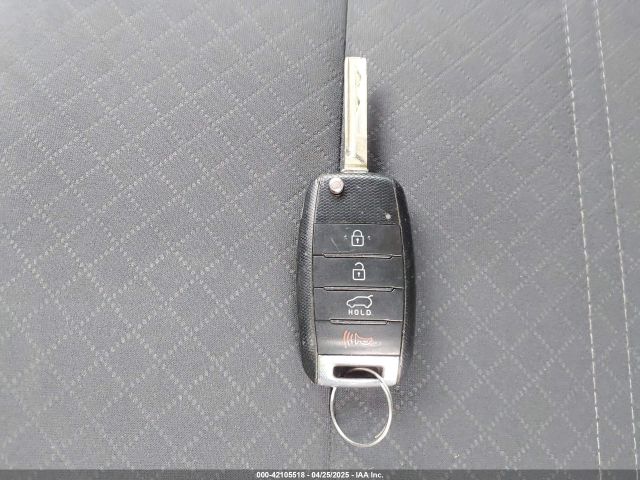 5XYPG4A38GG114164 KIA Sorento 2.4l Lx