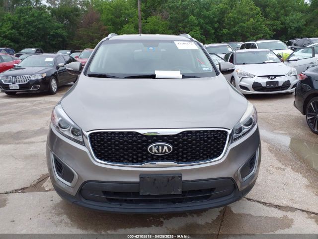 5XYPG4A38GG114164 KIA Sorento 2.4l Lx