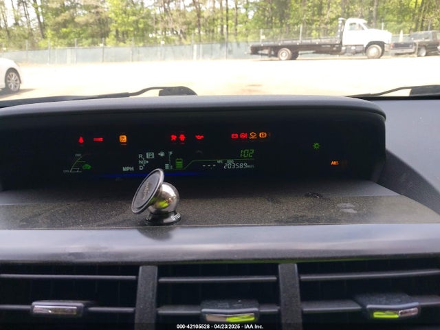Toyota Prius V Two 2014 JTDZN3EU7EJ013979 Image 15