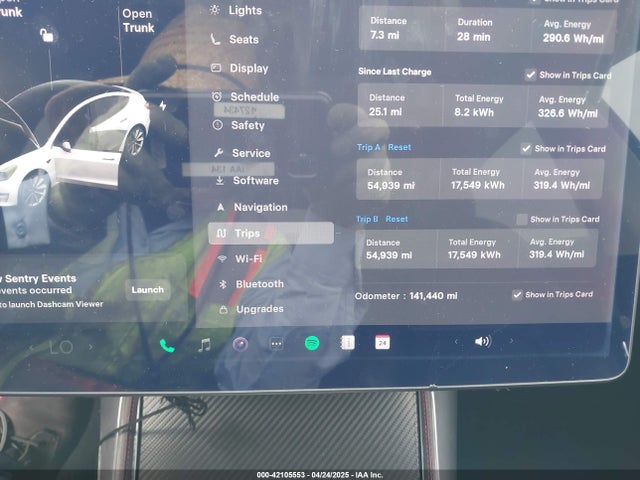 5YJ3E1EB8KF408605 Tesla MODEL 3