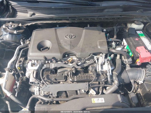 4T1B11HK8JU655899 Toyota CAMRY SE