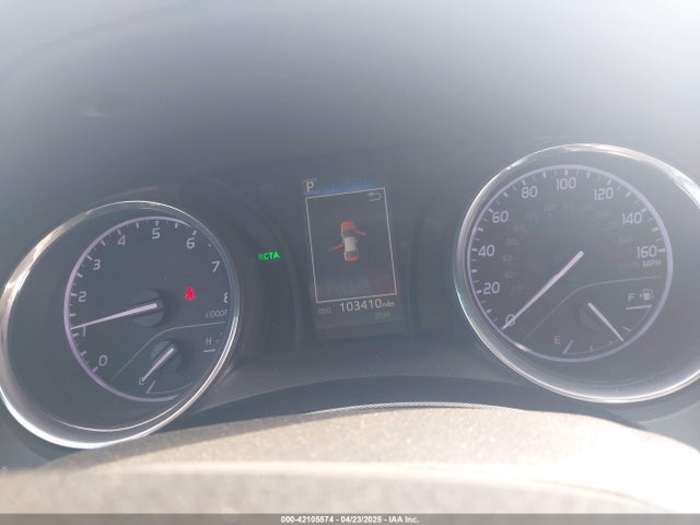 4T1B11HK8JU655899 Toyota CAMRY SE