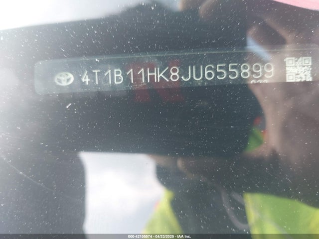 4T1B11HK8JU655899 Toyota CAMRY SE