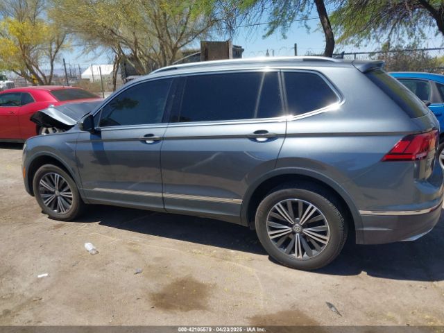 3VV2B7AX7JM177796 Volkswagen Tiguan