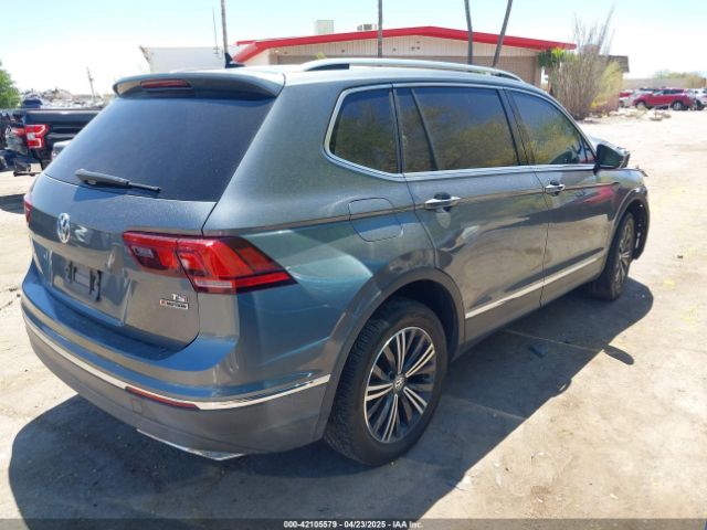 3VV2B7AX7JM177796 Volkswagen Tiguan