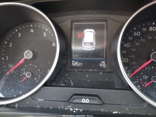 3VV2B7AX7JM177796 Volkswagen Tiguan