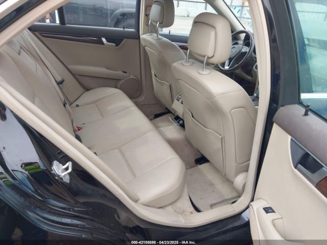 WDDGF4HB2EA968117 Mercedes-Benz C-class C 250 Sport/luxury
