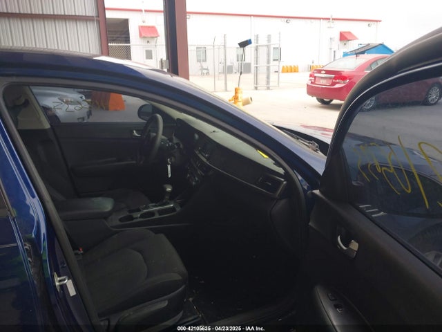 5XXGT4L36HG137117 KIA Optima Lx