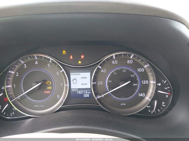 Infiniti 2016 2016 JN8AZ2NF1G9613855 Image 7