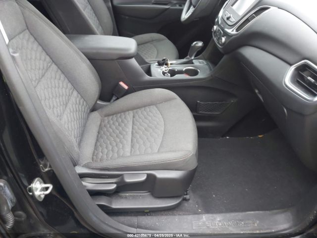 2GNAXSEV1J6262805 Chevrolet EQUINOX LT