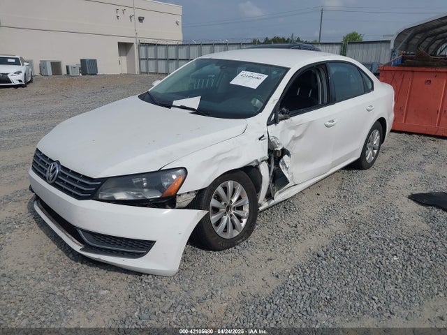 Volkswagen Passat 1.8t Wolfsburg Edition 2015 1VWAT7A3XFC004039 Image 2