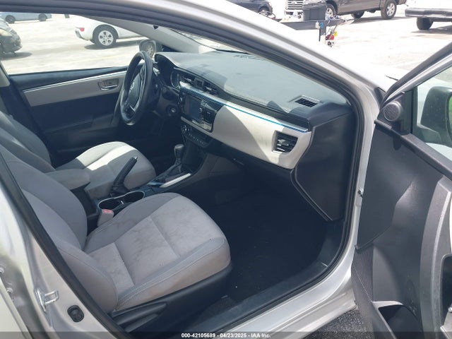 5YFBURHE8FP212242 Toyota COROLLA LE