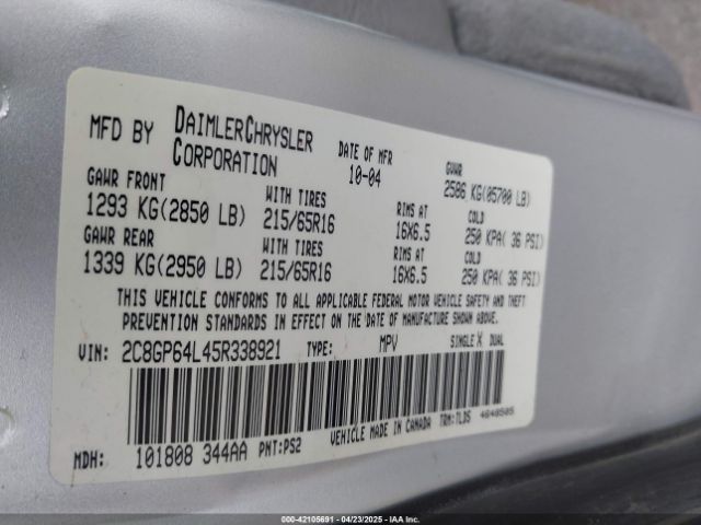 2005 CHRYSLER TOWN & COUNTRY 2C8GP64L45R338921 Photo 8