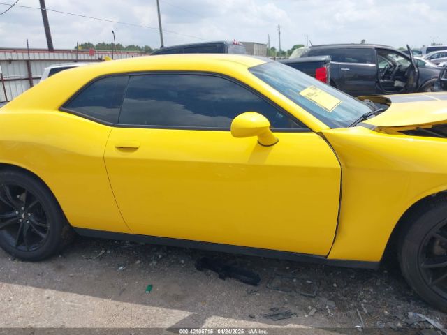 2C3CDZAG6HH573045 Dodge Challenger Sxt