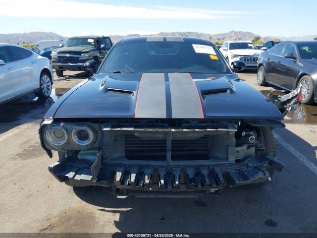 2C3CDZBT8GH274649 Dodge Challenger R/t