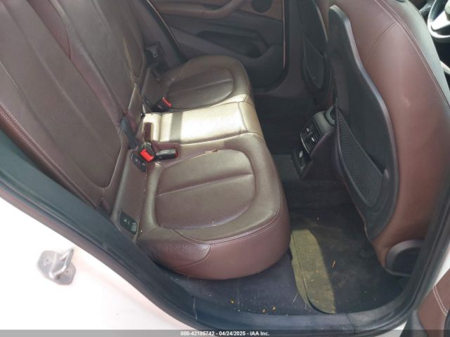 2016 BMW X1 WBXHT3C39GP881934 Photo 7