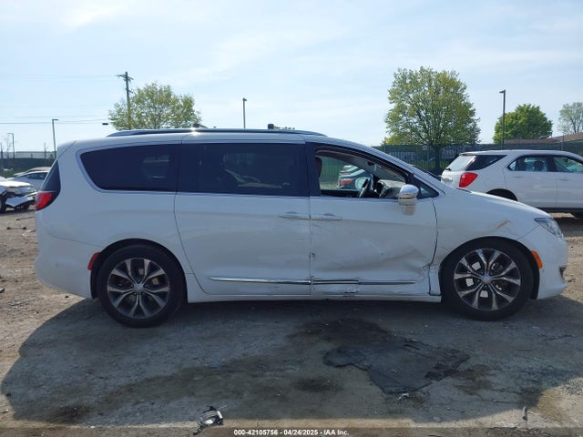 2C4RC1GG7HR812033 Chrysler Pacifica Limited