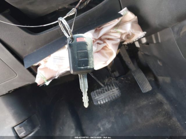 JA4AZ2A31JZ003933 Mitsubishi Outlander Es
