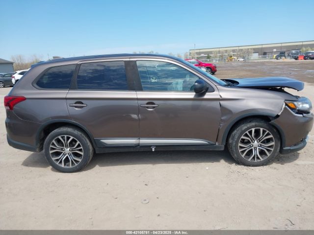 JA4AZ2A31JZ003933 Mitsubishi Outlander Es