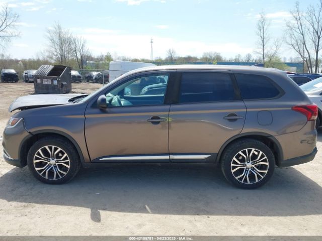 JA4AZ2A31JZ003933 Mitsubishi Outlander Es