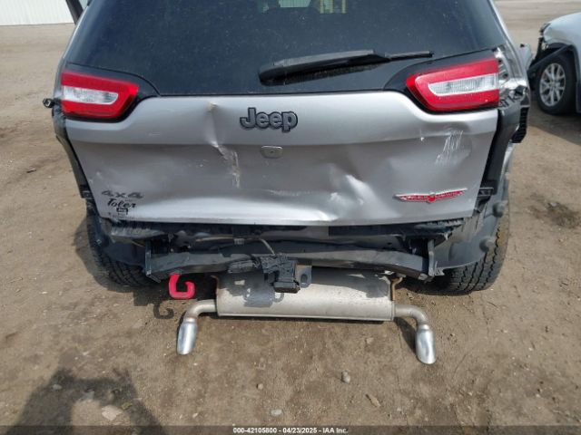 1C4PJMBXXJD526398 Jeep Cherokee Trailhawk 4x4