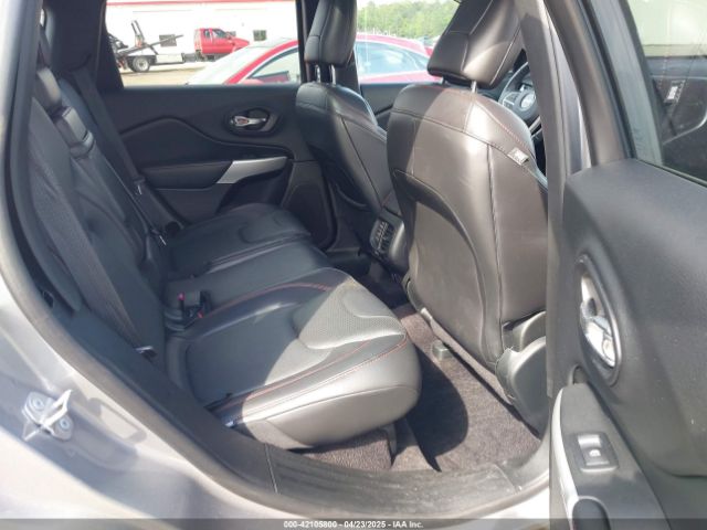 1C4PJMBXXJD526398 Jeep Cherokee Trailhawk 4x4