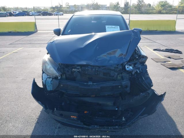 3MYDLBYV6JY329802 Toyota YARIS IA