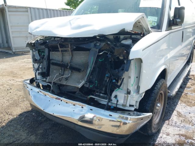 1GCWGAFG0J1909366 Chevrolet Express 2500 Work Van